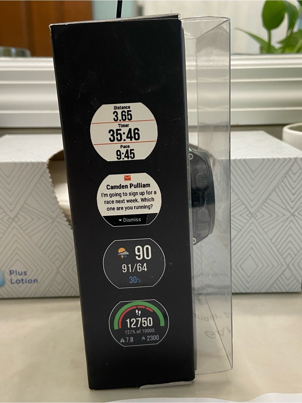 Garmin Forerunner 235 Black with Teal Accents and Band (in original box) - Picture 4 of 12